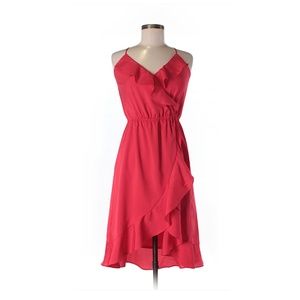 {BEBE} Flirty & Flattering Dress